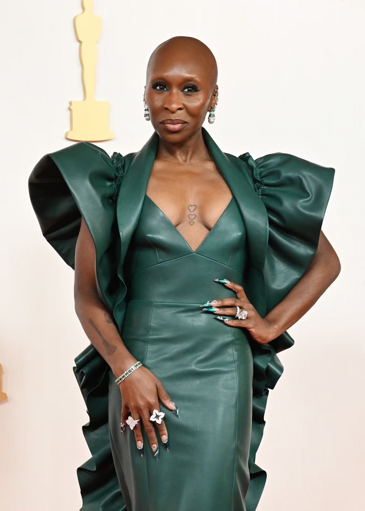 Điểm lại những món trang sức xa xỉ nhất lễ trao giải Oscar 2024