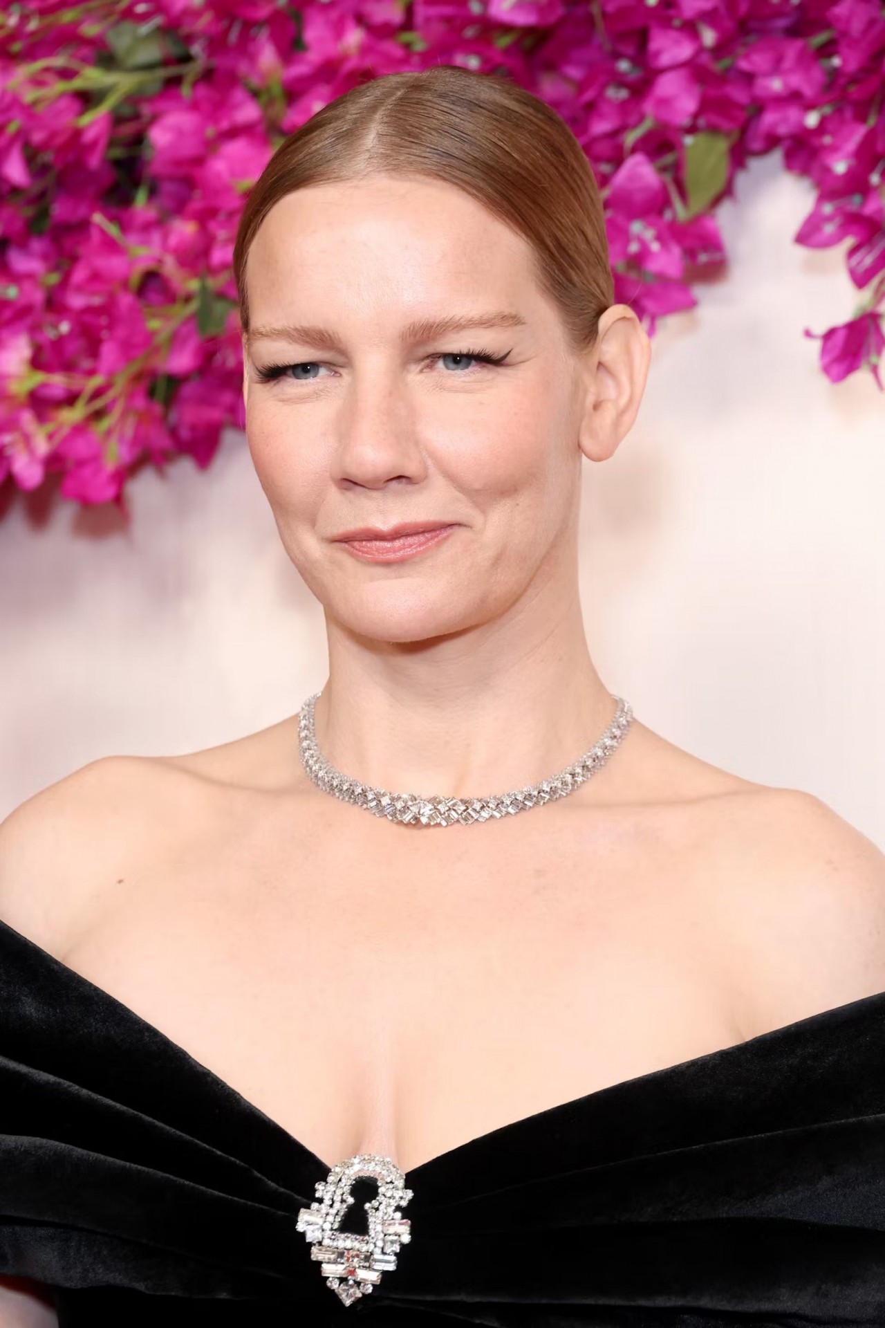 Điểm lại những món trang sức xa xỉ nhất lễ trao giải Oscar 2024