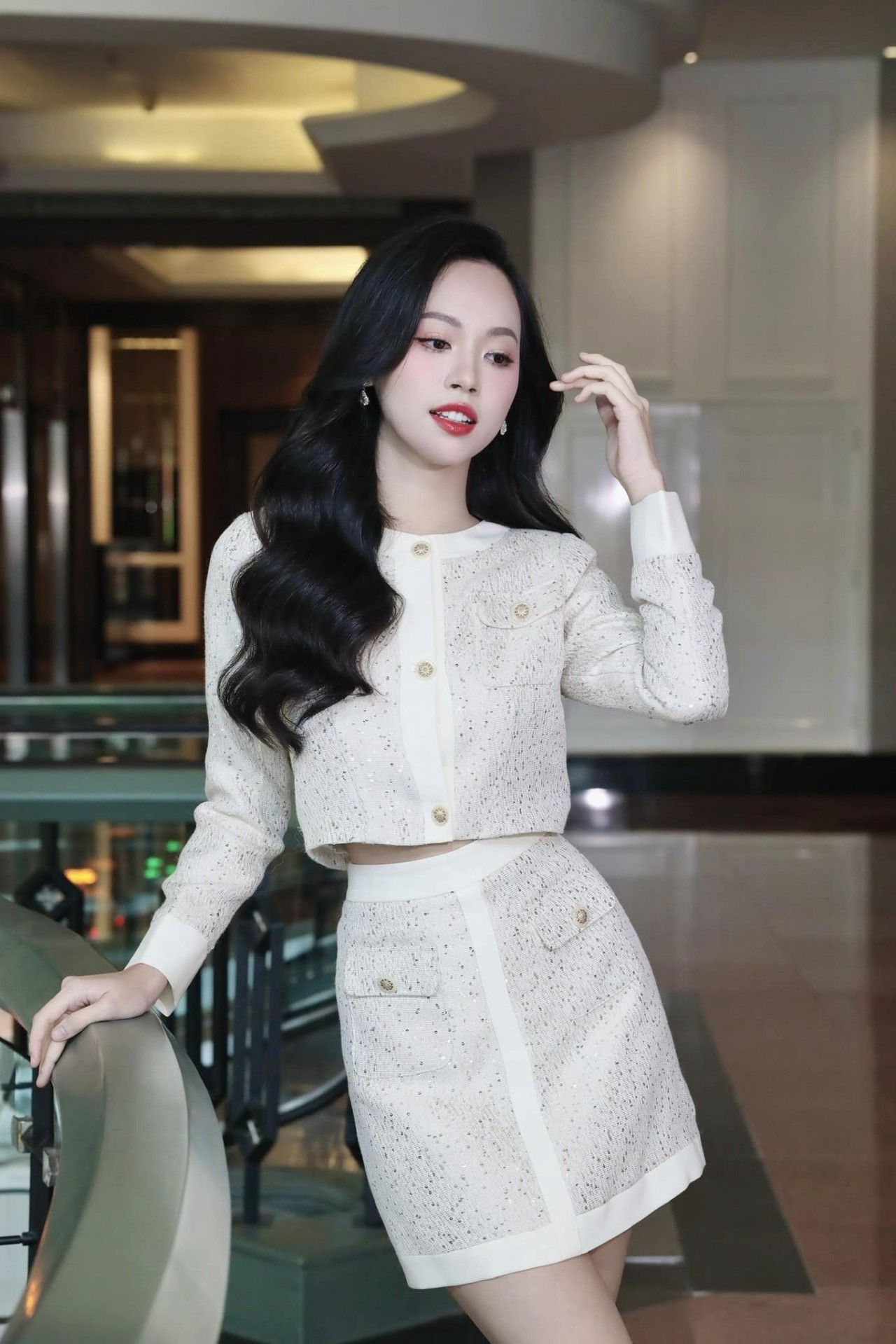 Á hậu Trịnh Thùy Linh Á hậu Trịnh Thùy Linh