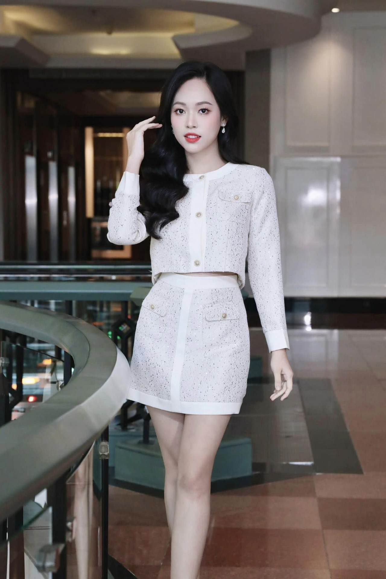 Á hậu Trịnh Thùy Linh Á hậu Trịnh Thùy Linh