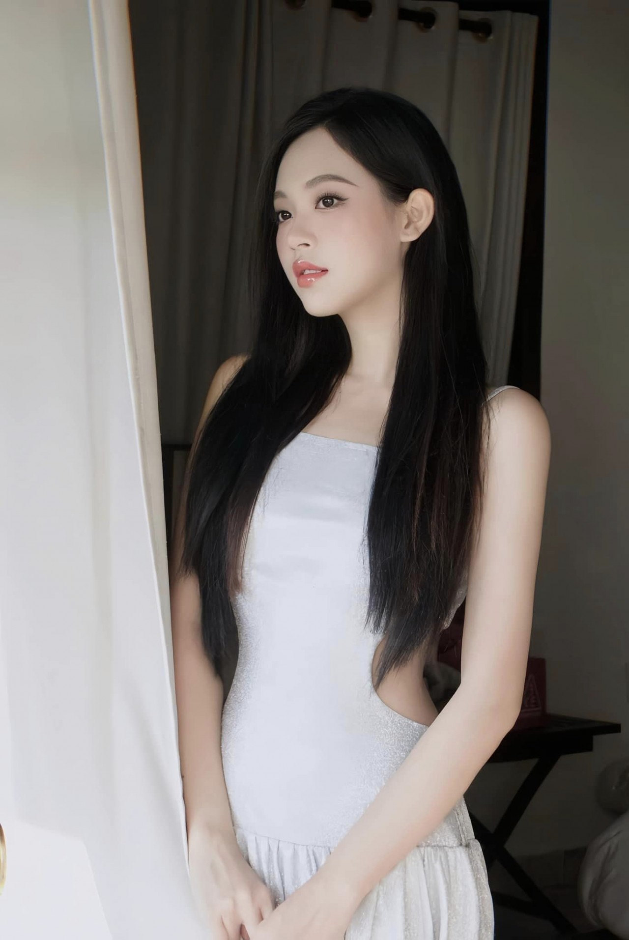 Á hậu Trịnh Thùy Linh Á hậu Trịnh Thùy Linh