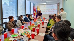 Tổng lãnh sự quán Việt Nam tại Vancouver, Canada gặp mặt đầu Xuân 2024