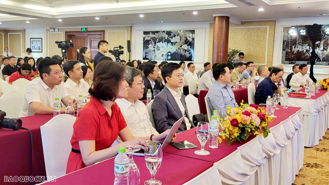 Đa dạng nguồn thu kinh nghiệm từ các báo bạn Đa dạng nguồn thu kinh nghiệm từ các báo bạn