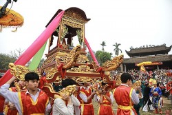 Độc đáo lễ hội làng So diễn ra tại ngôi đình đẹp nhất xứ Đoài