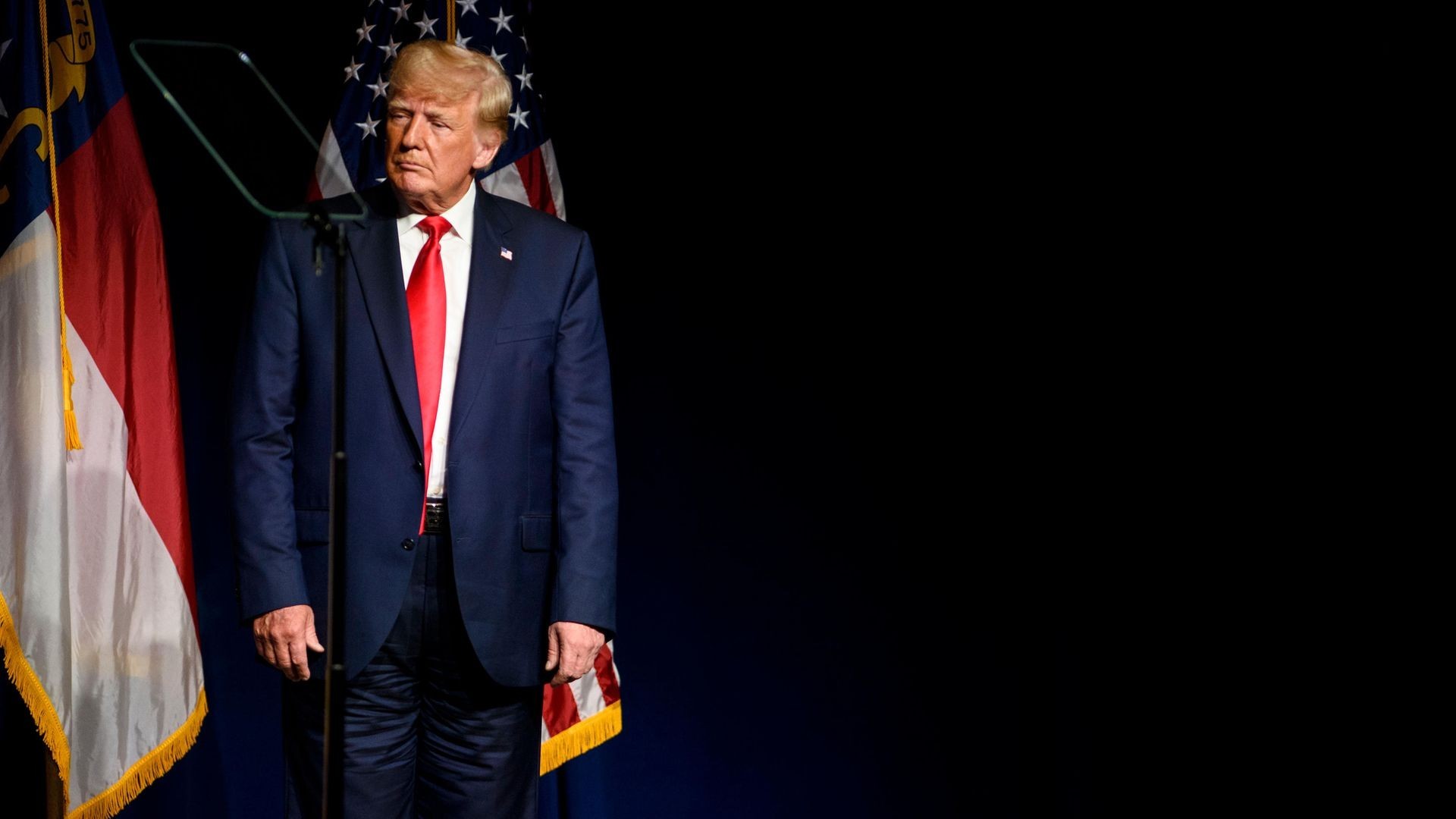Bị phạt 464 triệu USD, tỷ phú Donald Trump... không đủ tiền mặt để kháng cáo dù sắp đến hạn, điều gì sẽ xảy ra?
