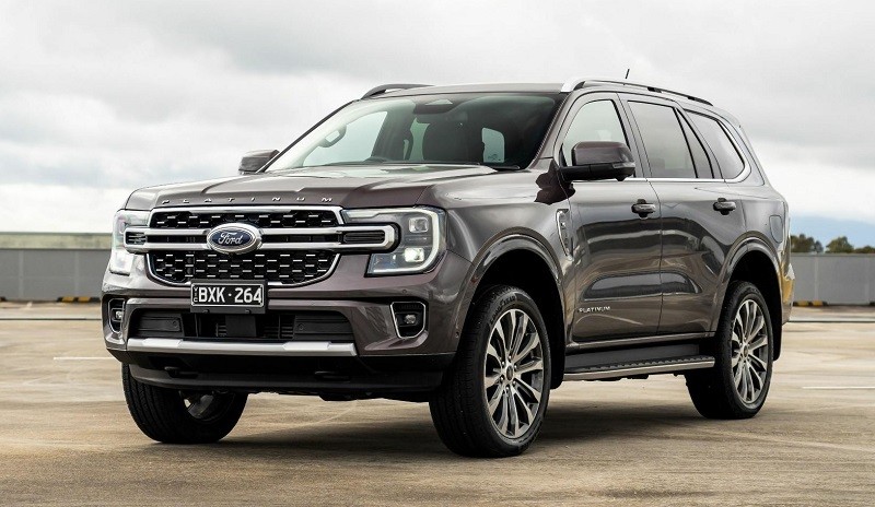 Cận cảnh Ford Everest Platinum 2024 vừa ra mắt tại Thái Lan, giá 1,58 tỷ đồng
