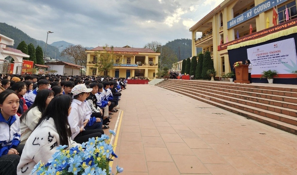 Ứng phó thiên tai trên vùng lũ tỉnh Yên Bái Ứng phó thiên tai trên vùng lũ tỉnh Yên Bái