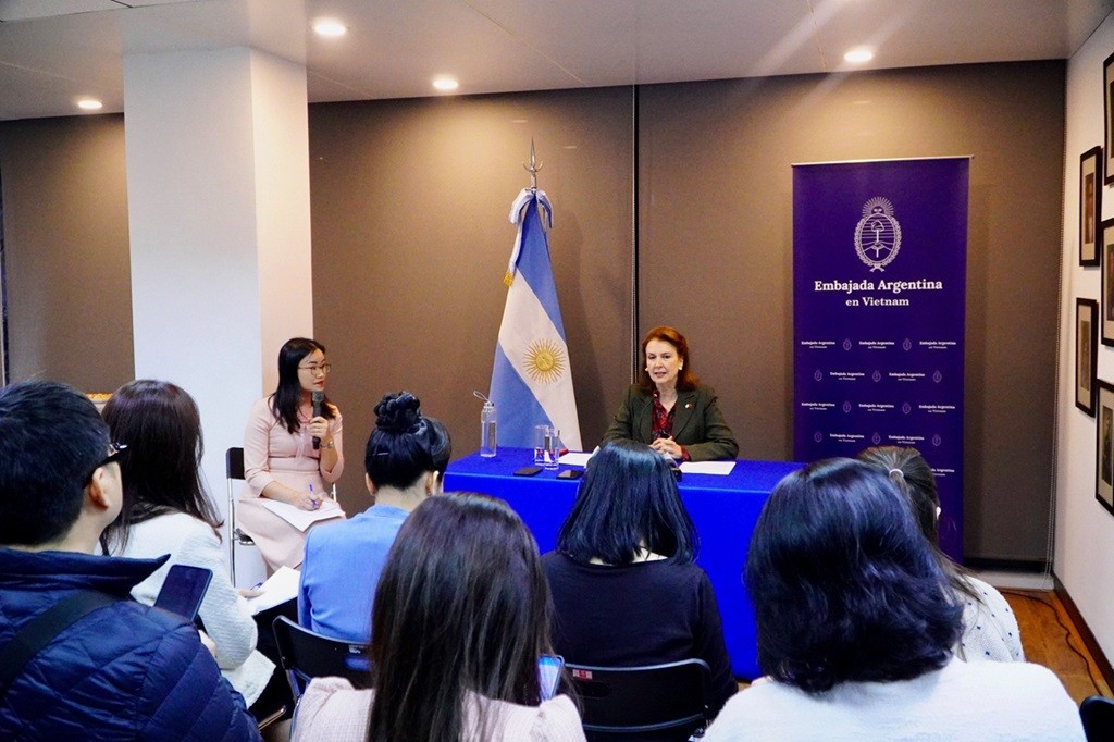 Bộ trưởng Argentina Diana Elena Mondinon: 'Việt Nam là hình mẫu phát triển của đất nước chúng tôi'
