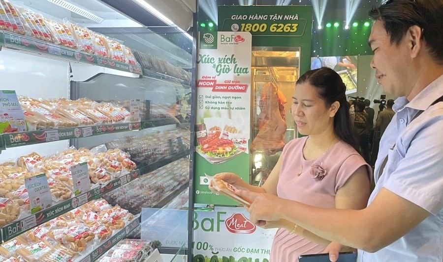 gia heo hoi hom nay 223 gia heo hoi tiep tuc tang keo theo co phieu cac nha heo tang