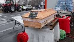 Ukraine-EU: Thỏa thuận tự do thương mại lấp lửng cho Kiev hay ‘chuyện tình’ bằng mặt mà chưa bằng lòng