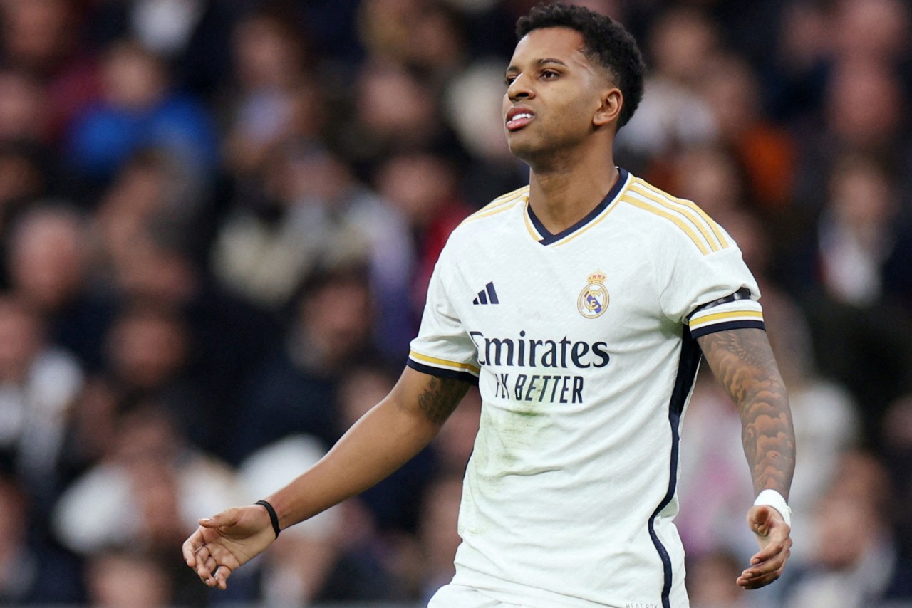 Chuyển nhượng cầu thủ: