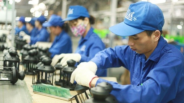 Thông báo hoán đổi ngày làm việc dịp nghỉ lễ 30/4 và 1/5 năm 2024