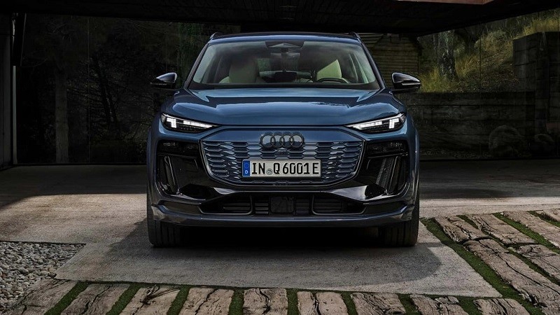 Cận cảnh bộ đôi SUV hạng sang Audi Q6 E-Tron và SQ6 E-Tron vừa ra mắt