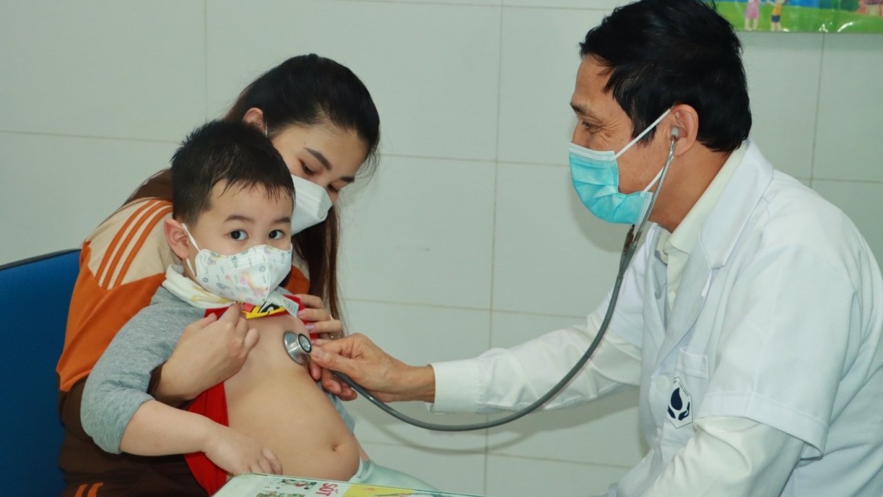 tai sao nen tiem phong vaccine ngua cum mua
