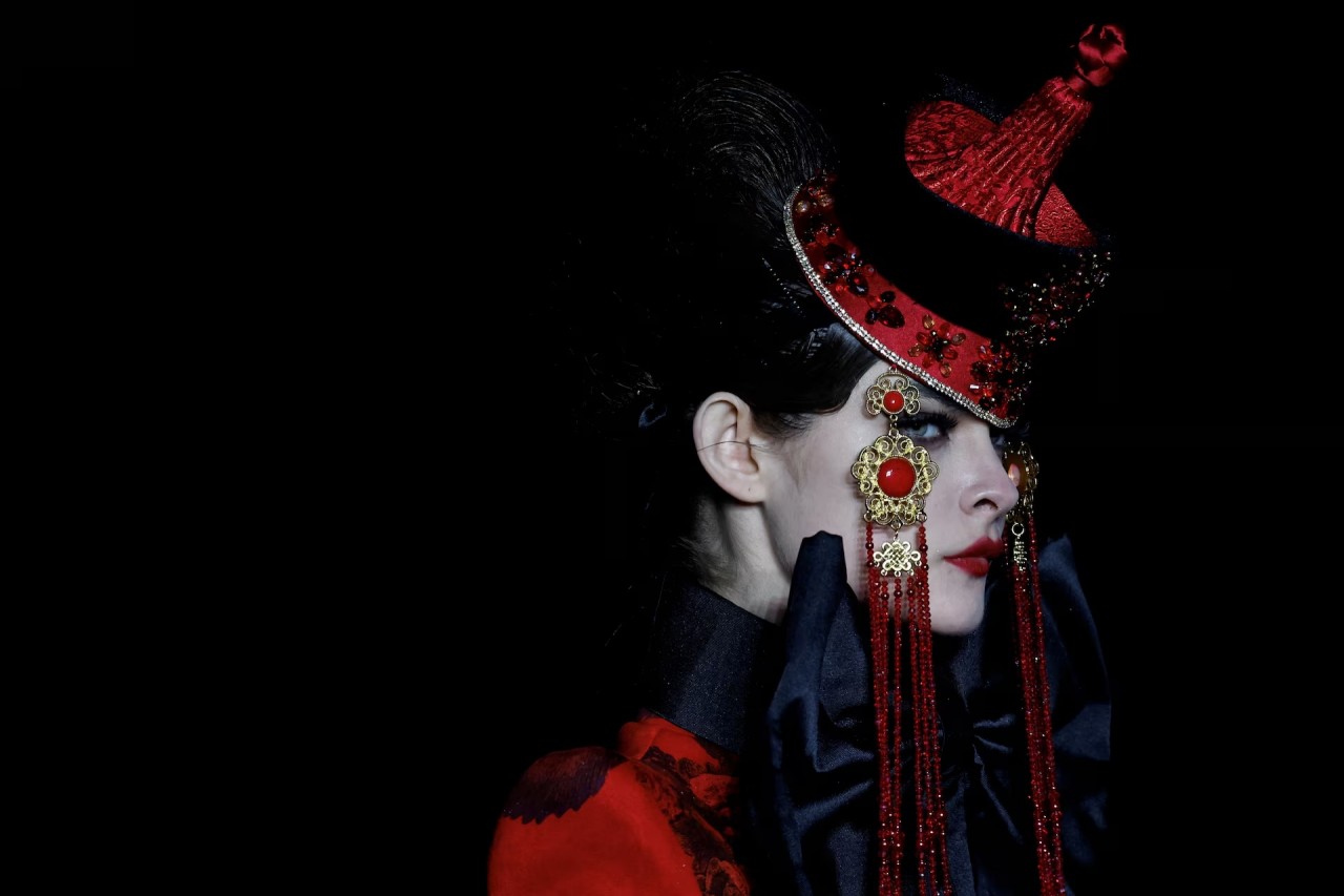 Ảnh ấn tượng (18 24/3): Ông Putin nói nước Nga sẽ mạnh mẽ hơn, lính bắn tỉa bảo vệ Tổng thống Mỹ, Thủ tướng trẻ nhất lịch sử nước EU này từ chức