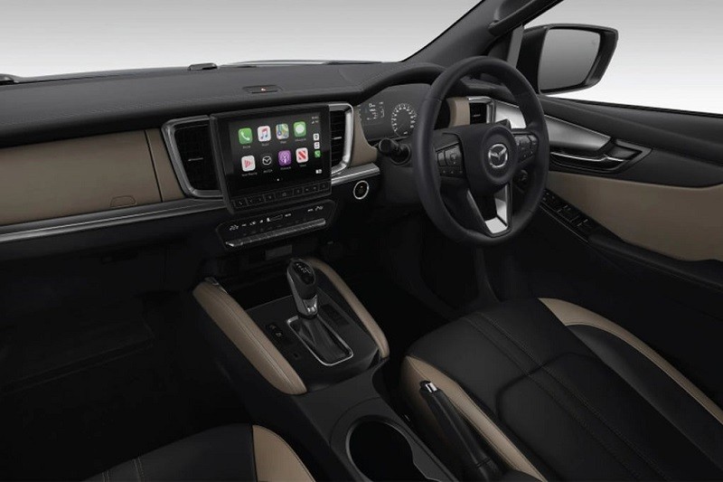 Cận cảnh Mazda BT-50 2024 vừa ra mắt tại Thái Lan, giá từ 510 triệu đồng