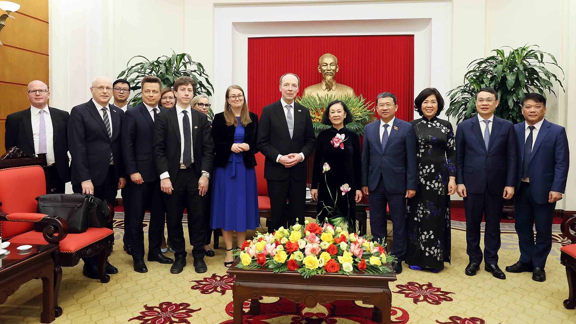 Nâng cao hiệu quả hợp tác giữa Việt Nam và Phần Lan trong các lĩnh vực Nâng cao hiệu quả hợp tác giữa Việt Nam và Phần Lan trong các lĩnh vực