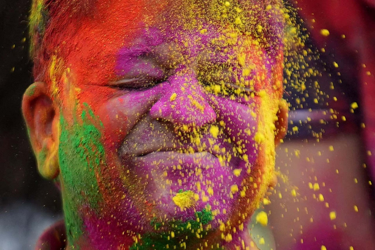 Không khí rực rỡ và sôi động tại lễ hội Holi Không khí rực rỡ và sôi động tại lễ hội Holi