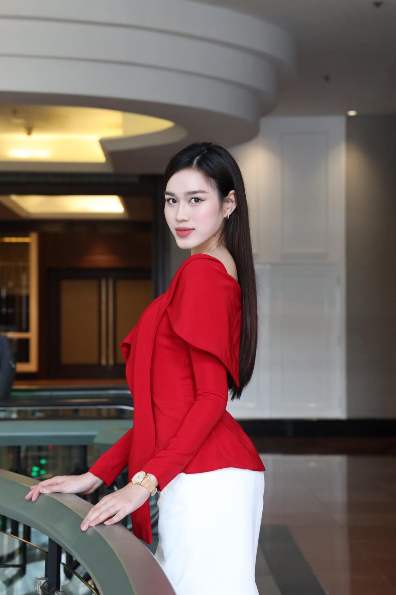 Đời thường xinh tươi của Hoa hậu Đỗ Thị Hà