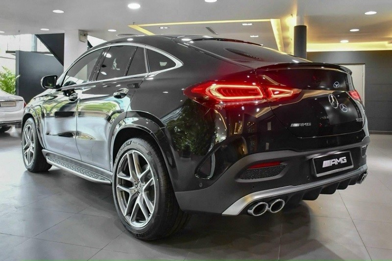 Đại lý bất ngờ giảm giá xe Mercedes-AMG GLE 53 Coupe tới 1 tỷ đồng