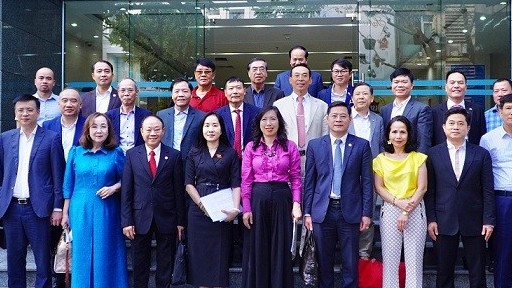 pho bien noi dung cac luat moi lien quan den nguoi viet nam o nuoc ngoai