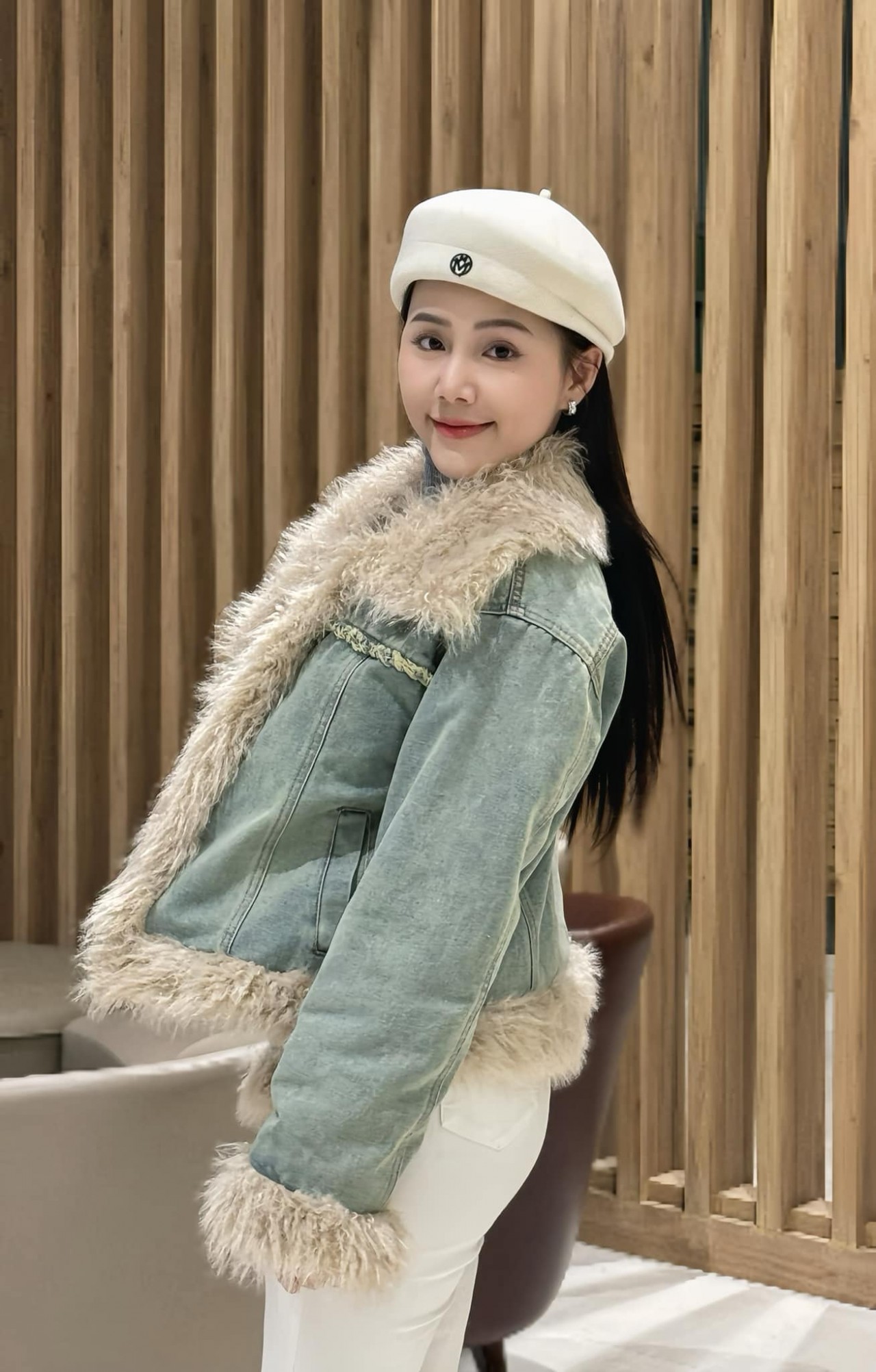 Diễn viên Minh Thu phim Lỡ hẹn với ngày xanh