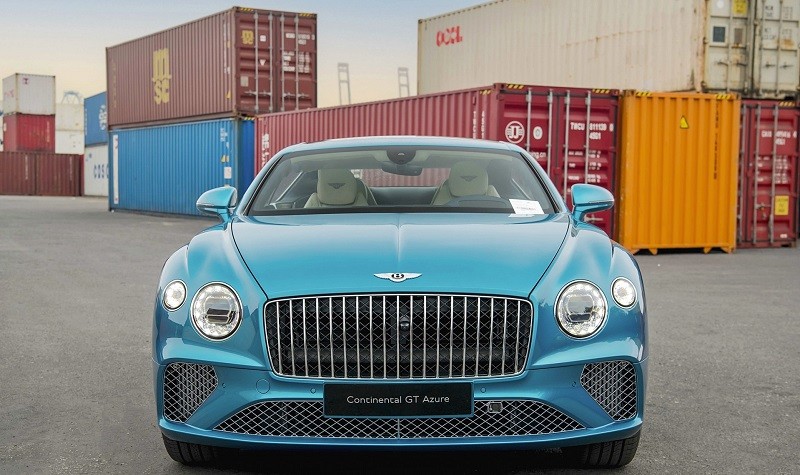 Cận cảnh Bentley Continental GT Azure V8 vừa về Việt Nam, giá 22 tỷ đồng Cận cảnh Bentley Continental GT Azure V8 vừa về Việt Nam, giá 22 tỷ đồng