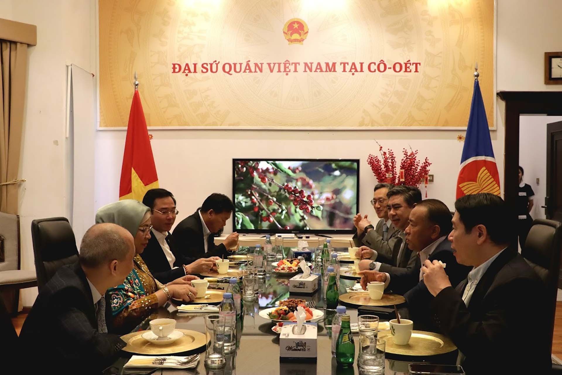 Ngoại giao cà phê - Câu chuyện từ Kuwait