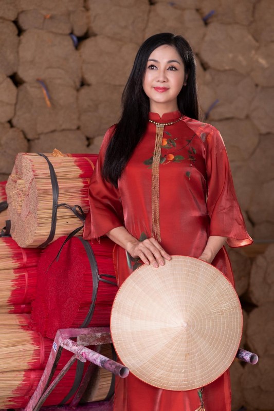 NSND Thu Hà 'trẻ mãi không già' NSND Thu Hà 'trẻ mãi không già'