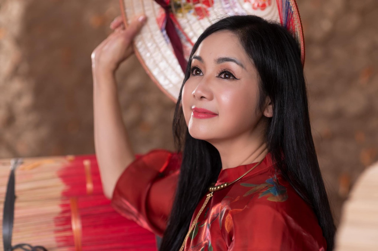 NSND Thu Hà 'trẻ mãi không già' NSND Thu Hà 'trẻ mãi không già'