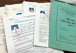 Không bỏ thủ tục cấp giấy khám sức khỏe cho người lái xe