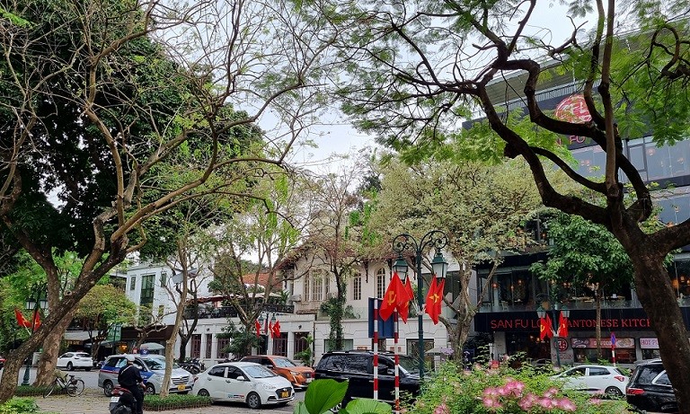 Dự báo thời tiết 10 ngày tới (30/3-8/4): Nắng nóng ở một số khu vực dịp cuối tuần, Bắc Bộ mưa rào tối và đêm, Nam Bộ có nơi nắng nóng gay gắt. (Ảnh: M.A)