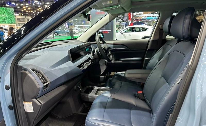 Cận cảnh xe điện Kia EV5 vừa ra mắt tại Thái Lan, giá từ 850 triệu đồng