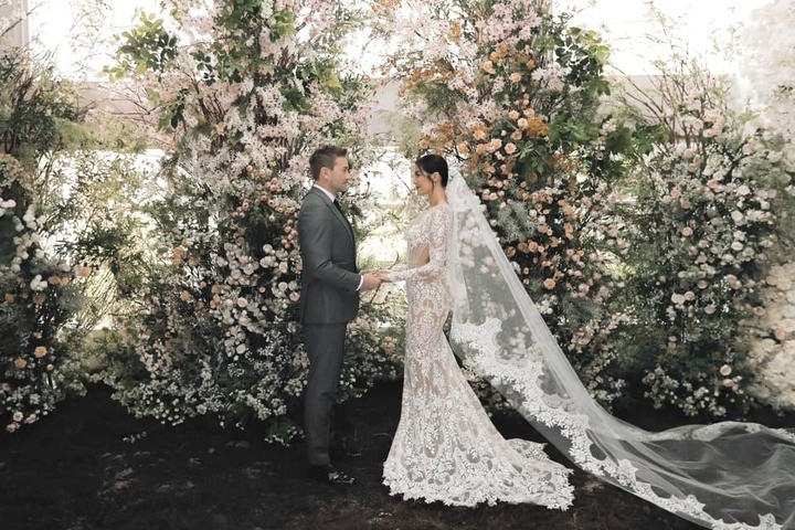 ảnh cưới siêu mẫu Minh Tú