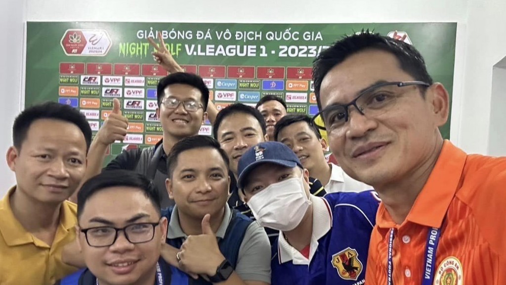 vleague hlv kiatisuk muon tap trung cong viec tai clb cong an ha noi