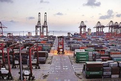 Chuyên gia: Vị thế 'công xưởng thế giới' của Trung Quốc rất khó thay thế