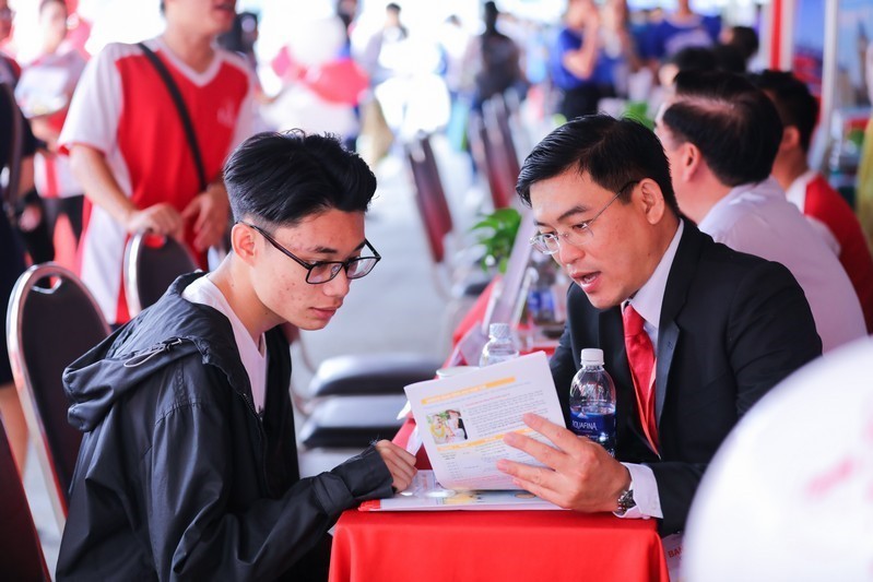 Trường đại học đầu tiên công bố điểm chuẩn học bạ Trường đại học đầu tiên công bố điểm chuẩn học bạ