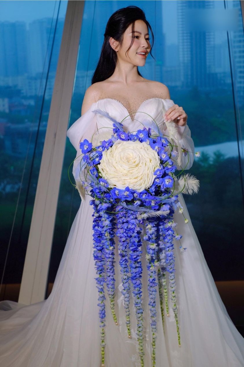 Quang Hải thông báo tin vui trong lễ cưới Quang Hải thông báo tin vui trong lễ cưới