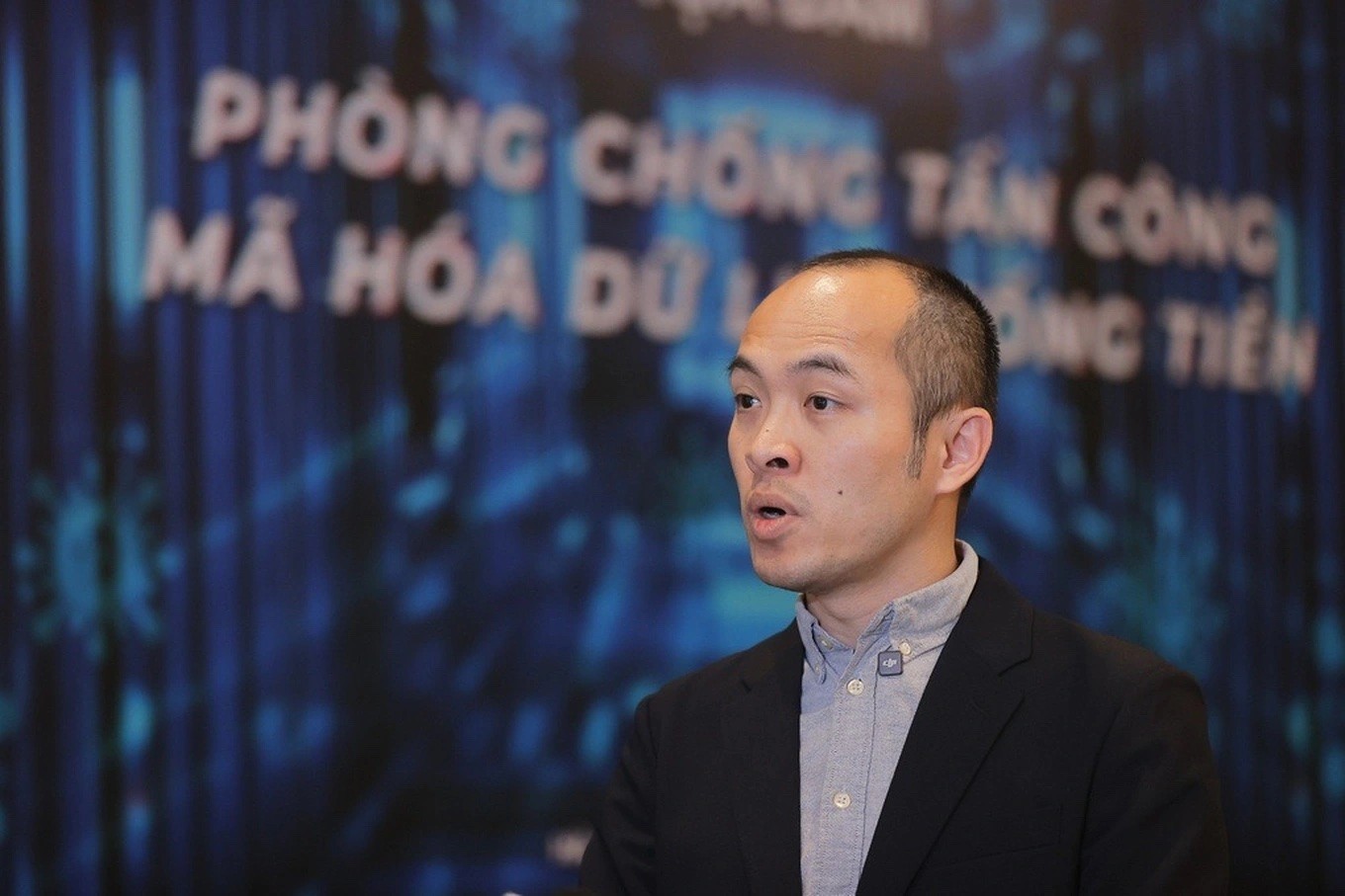 Ông Vũ Ngọc Sơn, Giám đốc Kỹ thuật Công ty cổ phần Công nghệ An ninh mạng Quốc gia (NCS) dự báo những cuộc tấn công mã hóa sẽ còn tiếp diễn trong tương lai (Ảnh: Cương Quyết). Ông Vũ Ngọc Sơn, Giám đốc Kỹ thuật Công ty cổ phần Công nghệ An ninh mạng Quốc gia (NCS) dự báo những cuộc tấn công mã hóa sẽ còn tiếp diễn trong tương lai (Ảnh: Cương Quyết).