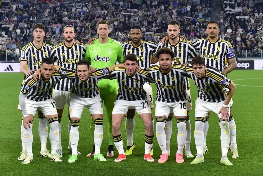 Đội hình xuất phát của Juventus. Đội hình xuất phát của Juventus.
