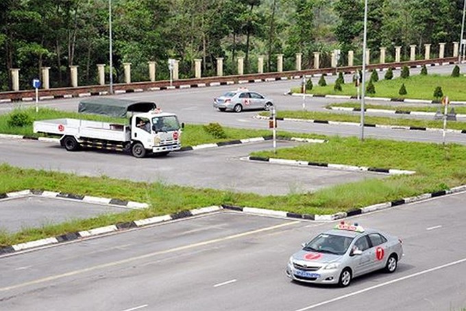 Cấu trúc đề thi giấy phép lái xe các hạng mới nhất từ ngày 1/6/2024