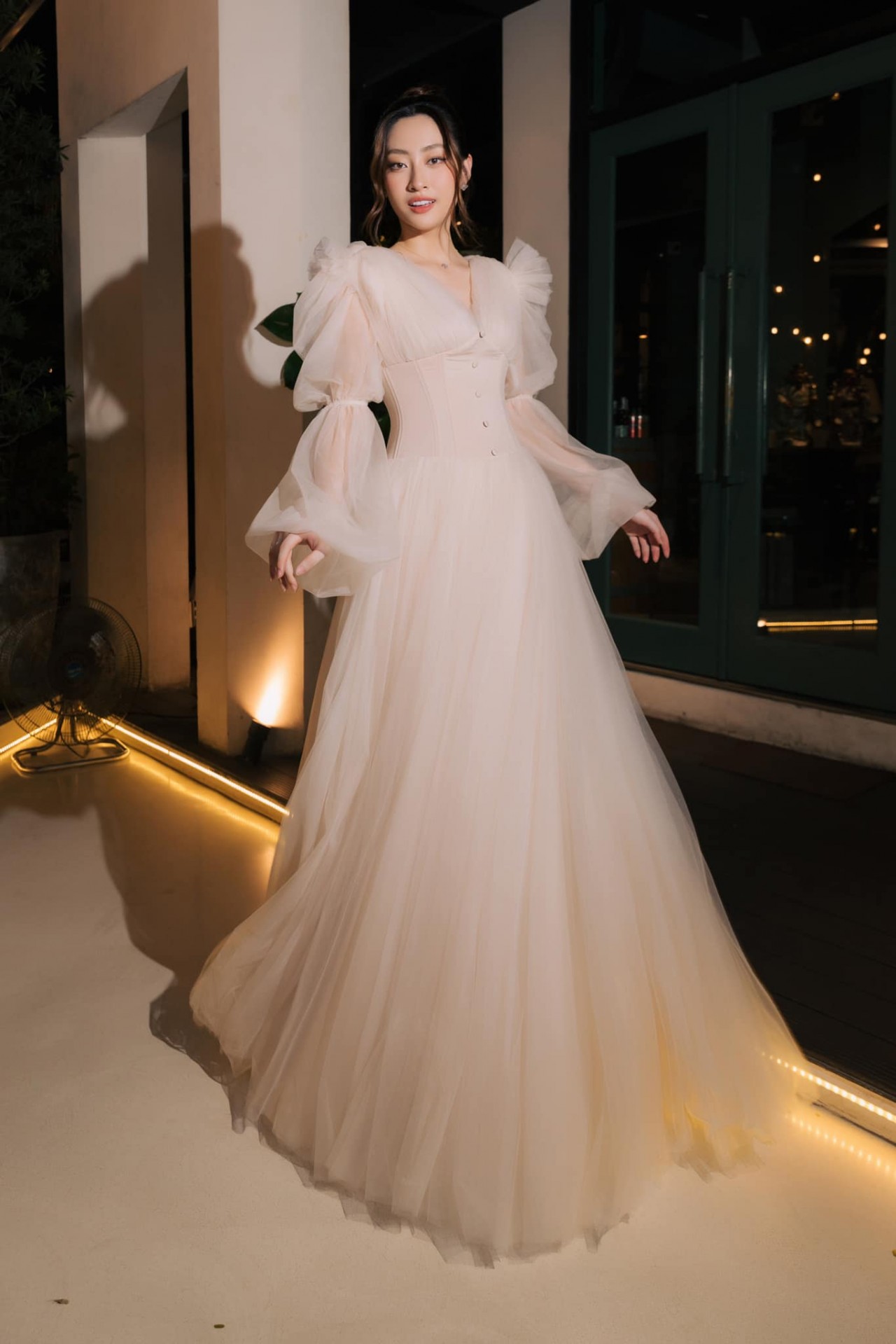 Hoa hậu Lương Thùy Linh