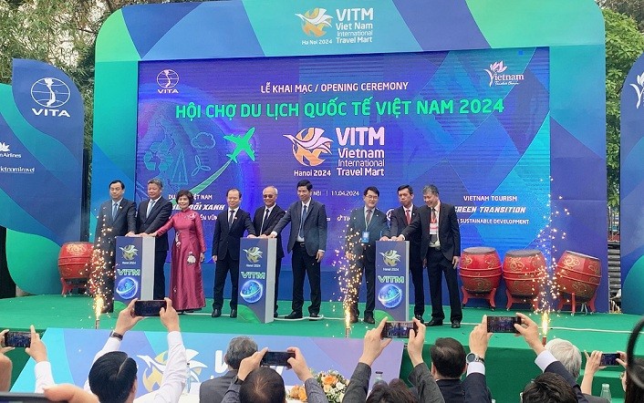 Khai mạc VITM Hà Nội 2024: Du lịch Việt Nam thúc đẩy chuyển đổi xanh để phát triển bền vững Khai mạc VITM Hà Nội 2024: Du lịch Việt Nam thúc đẩy chuyển đổi xanh để phát triển bền vững
