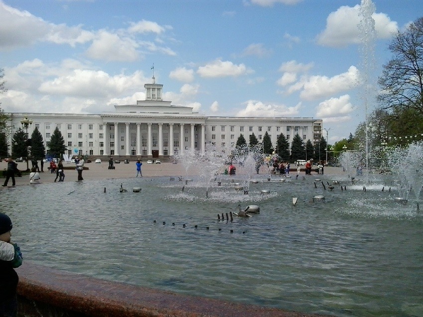 Nga sau vụ tấn công ở Moscow: Trục xuất gần nghìn người, thắt chặt quy định nhập cư, áp dụng chế độ chống khủng bố ở một nơi