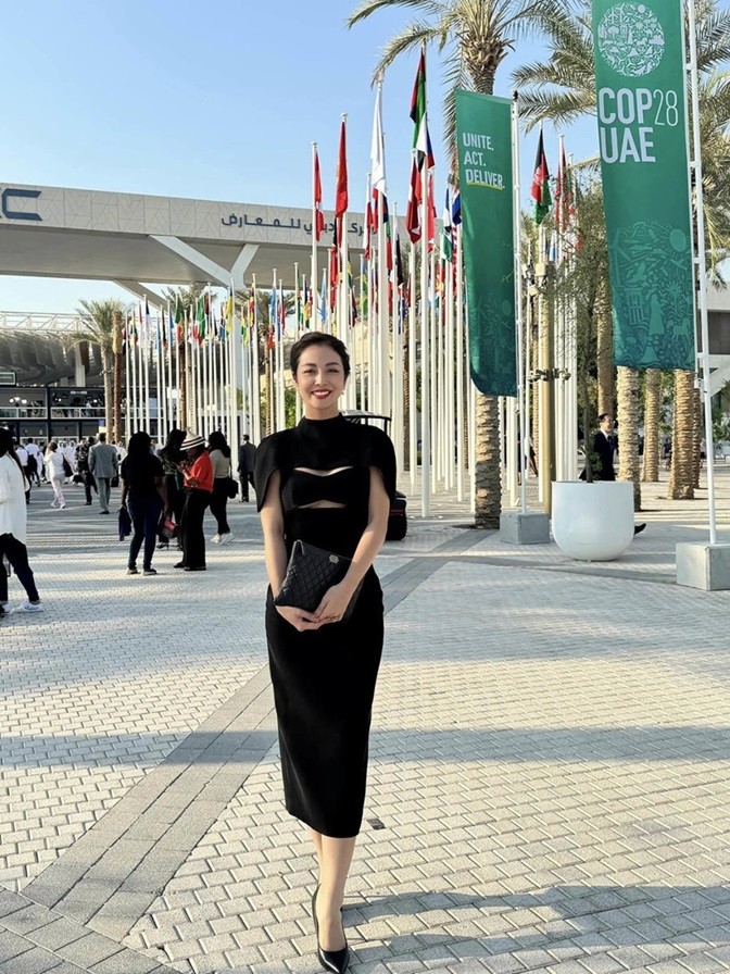 Hoa hậu Jennifer Phạm Hoa hậu Jennifer Phạm