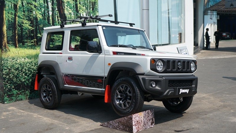 Cập nhật bảng giá lăn bánh Suzuki Jimny vừa ra mắt