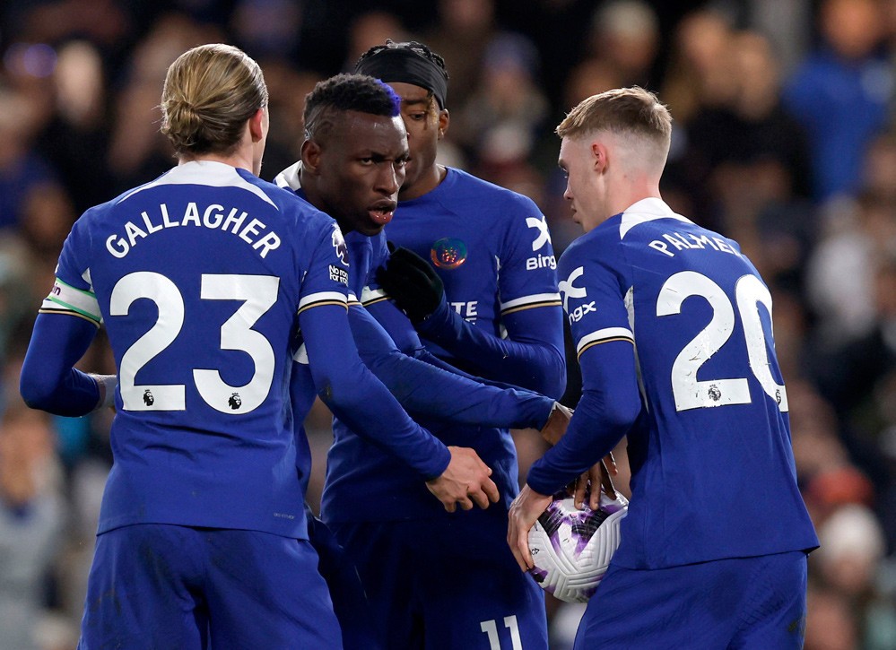 Ghi thêm 4 bàn thắng cho Chelsea, Cole Palmer vươn lên đầu Vua phá lưới Ngoại hạng Anh