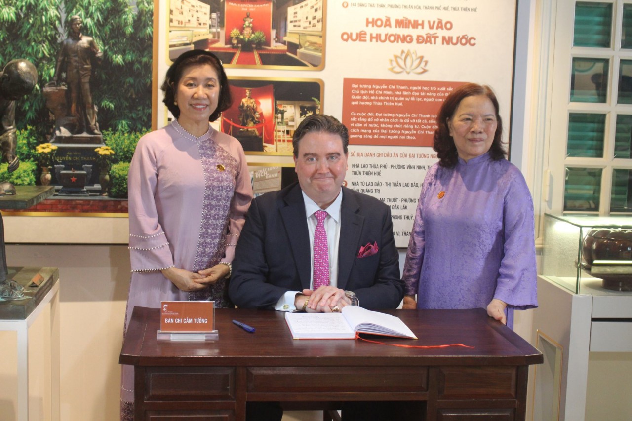 Đại sứ Mỹ tại Việt Nam: Tôi có cơ hội học hỏi thú vị về những nhân vật đóng góp quan trọng cho quan hệ song phương
