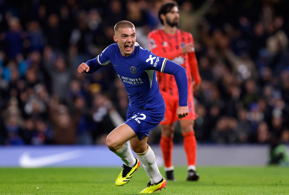 Ghi thêm 4 bàn thắng cho Chelsea, Cole Palmer vươn lên đầu Vua phá lưới Ngoại hạng Anh