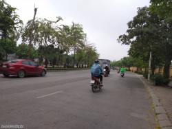 Dự báo thời tiết dịp nghỉ lễ 10/3 Âm lịch (ngày 17-19/4): Nắng nóng gay gắt diện rộng; chiều, tối có mưa rào, giông; cảnh báo lốc, sét, gió giật mạnh